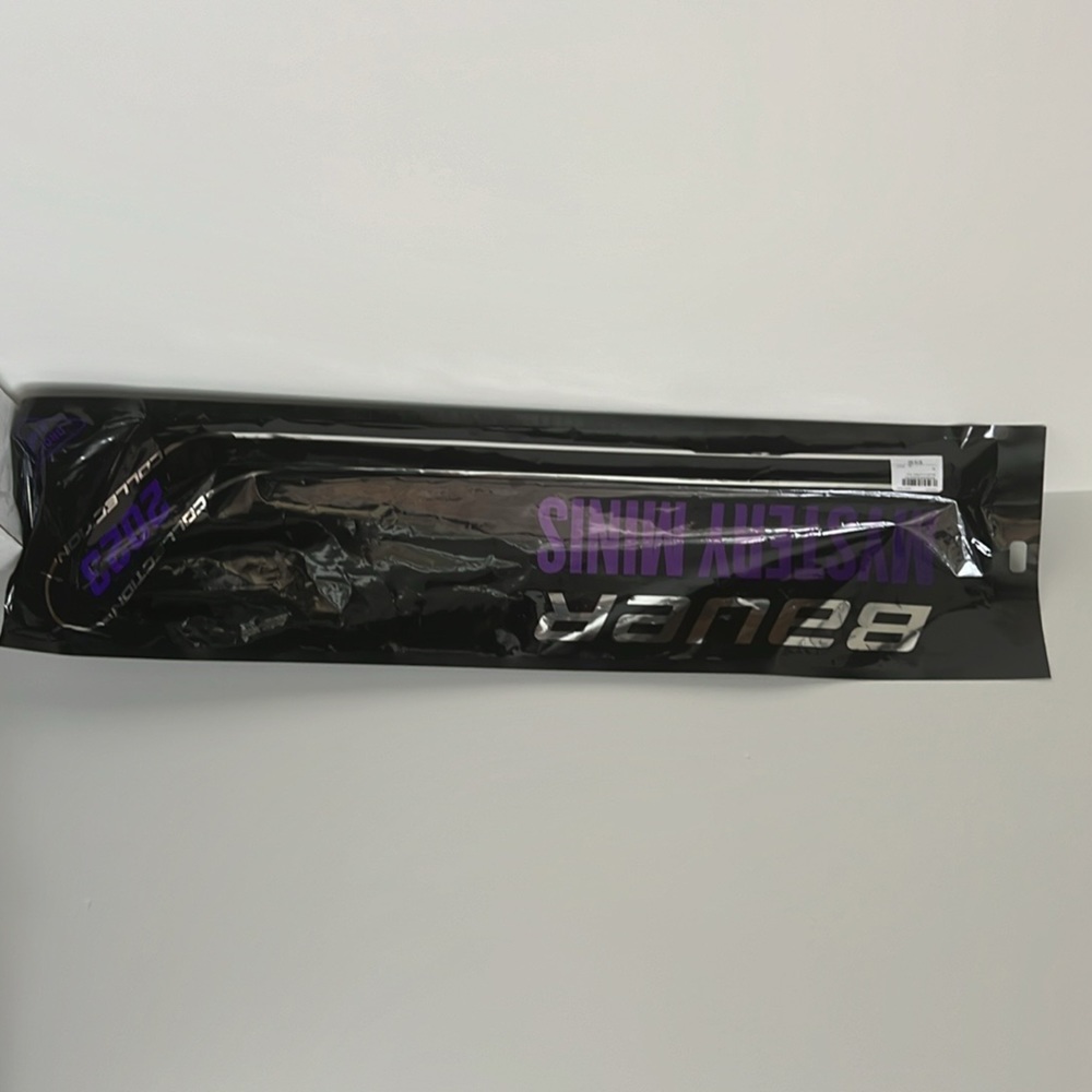 LAST ONE- Bauer mystery, mini stick LEFT handed. NEW SEALED.